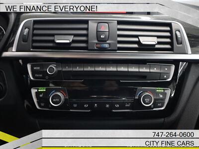 2018 BMW 330e iPerformance   - Photo 24 - Panorama City, CA 91402