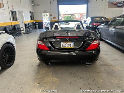 2013 Mercedes-Benz SLK SLK 250   - Photo 8 - Panorama City, CA 91402