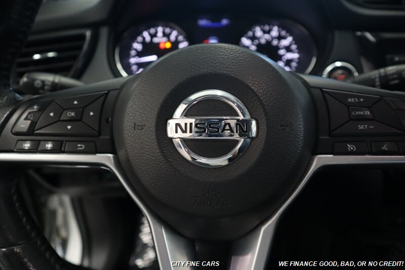 2018 Nissan Rogue SV - Photo 16 - Panorama City, CA 91402