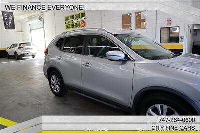 2018 Nissan Rogue SV - Photo 11 - Panorama City, CA 91402