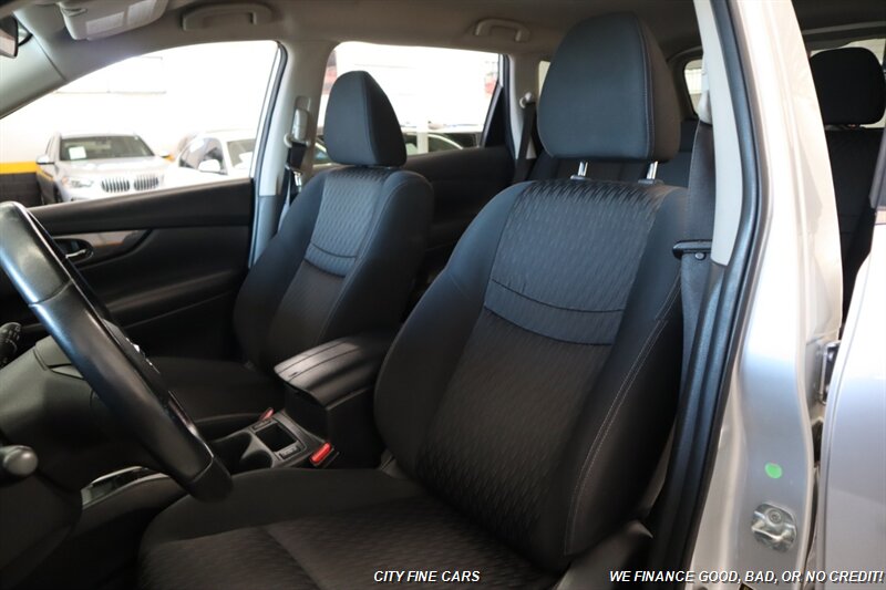 2018 Nissan Rogue SV - Photo 24 - Panorama City, CA 91402