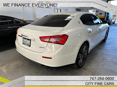 2017 Maserati Ghibli S   - Photo 9 - Panorama City, CA 91402