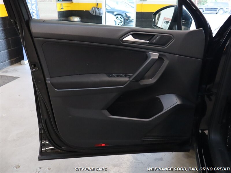 2019 Volkswagen Tiguan 2.0T S   - Photo 14 - Panorama City, CA 91402