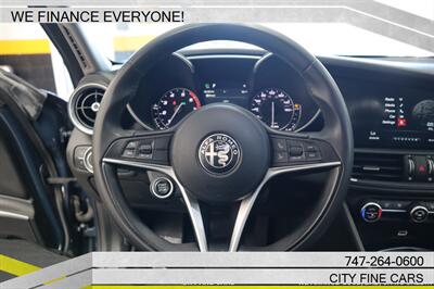 2019 Alfa Romeo Giulia - Photo 14 - Panorama City, CA 91402