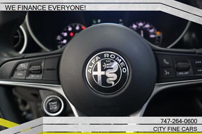 2019 Alfa Romeo Giulia - Photo 16 - Panorama City, CA 91402