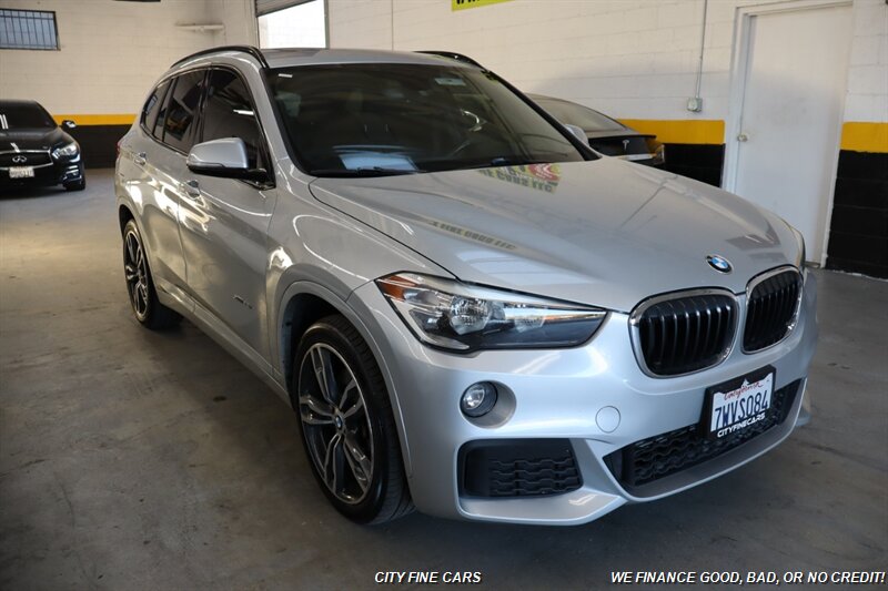 2017 BMW X1 28i photo 13