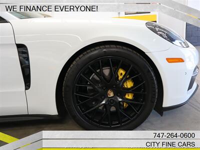 2018 Porsche Panamera 4   - Photo 11 - Panorama City, CA 91402