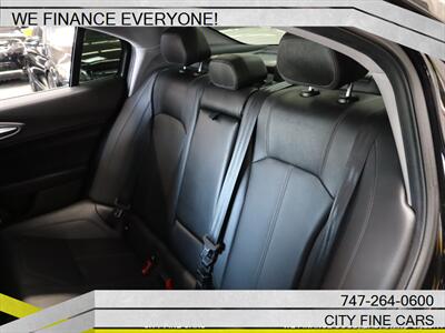 2017 Alfa Romeo Giulia   - Photo 27 - Panorama City, CA 91402