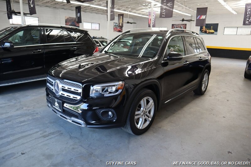 2020 Mercedes-Benz GLB GLB 250 4MATIC - Photo 2 - Panorama City, CA 91402