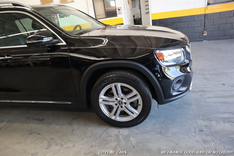 2020 Mercedes-Benz GLB GLB 250 4MATIC - Photo 12 - Panorama City, CA 91402