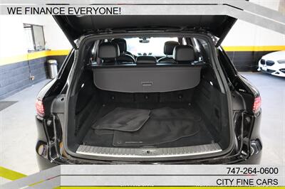 2019 Porsche Cayenne S - Photo 30 - Panorama City, CA 91402