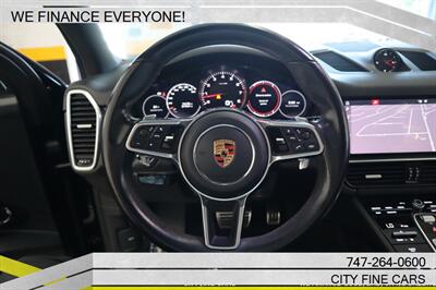 2019 Porsche Cayenne S - Photo 14 - Panorama City, CA 91402