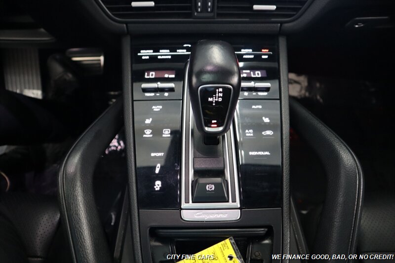 2019 Porsche Cayenne S - Photo 22 - Panorama City, CA 91402