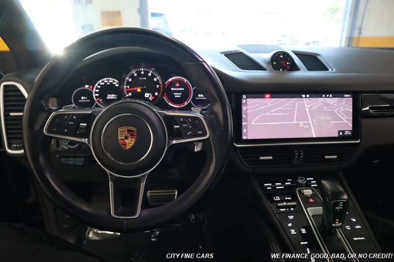 2019 Porsche Cayenne S - Photo 13 - Panorama City, CA 91402