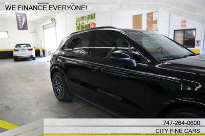 2019 Porsche Cayenne S - Photo 10 - Panorama City, CA 91402