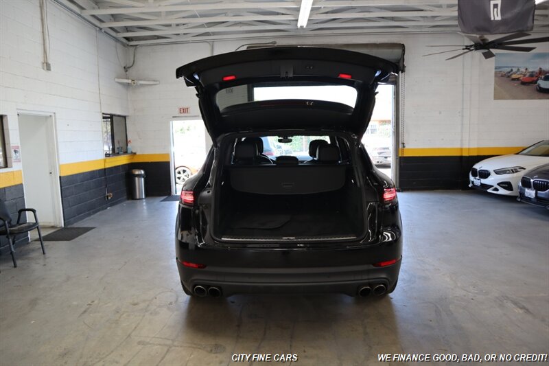 2019 Porsche Cayenne S - Photo 31 - Panorama City, CA 91402