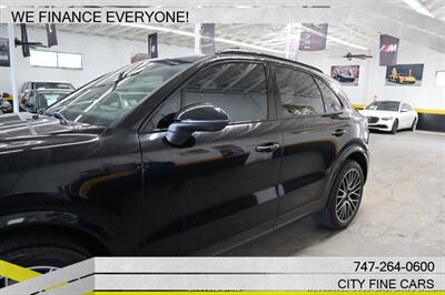 2019 Porsche Cayenne S - Photo 4 - Panorama City, CA 91402