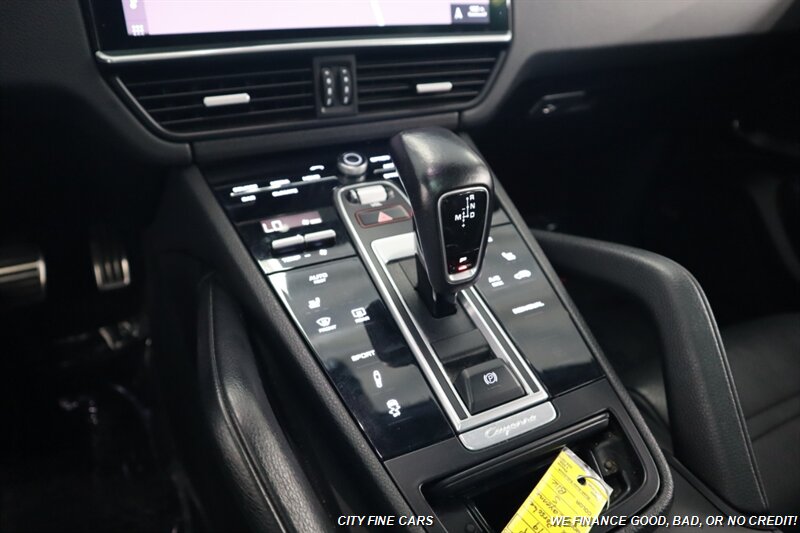 2019 Porsche Cayenne S - Photo 21 - Panorama City, CA 91402