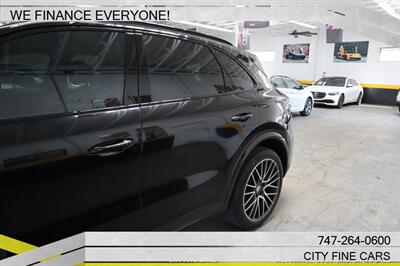 2019 Porsche Cayenne S - Photo 5 - Panorama City, CA 91402