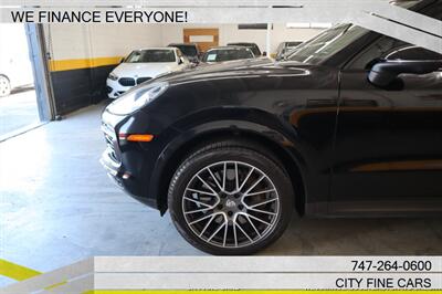 2019 Porsche Cayenne S - Photo 3 - Panorama City, CA 91402
