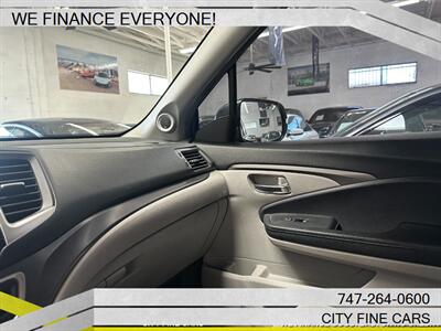 2017 Honda Pilot EX   - Photo 29 - Panorama City, CA 91402