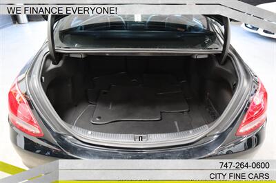 2018 Mercedes-Benz C 300   - Photo 29 - Panorama City, CA 91402
