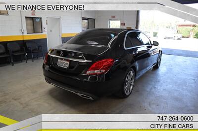 2018 Mercedes-Benz C 300   - Photo 8 - Panorama City, CA 91402