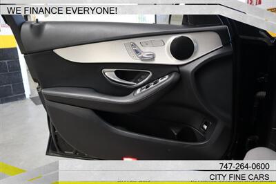 2018 Mercedes-Benz C 300   - Photo 18 - Panorama City, CA 91402