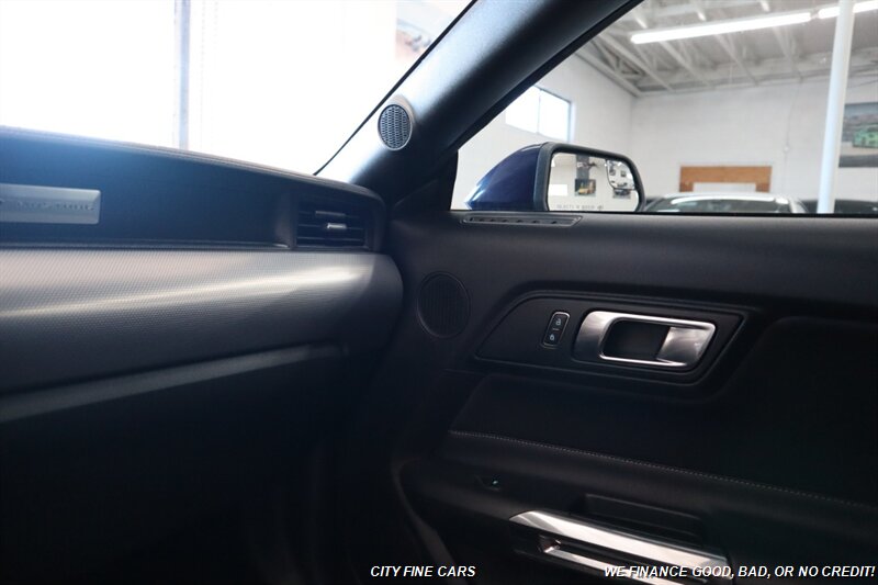 2019 Ford Mustang EcoBoost - Photo 25 - Panorama City, CA 91402