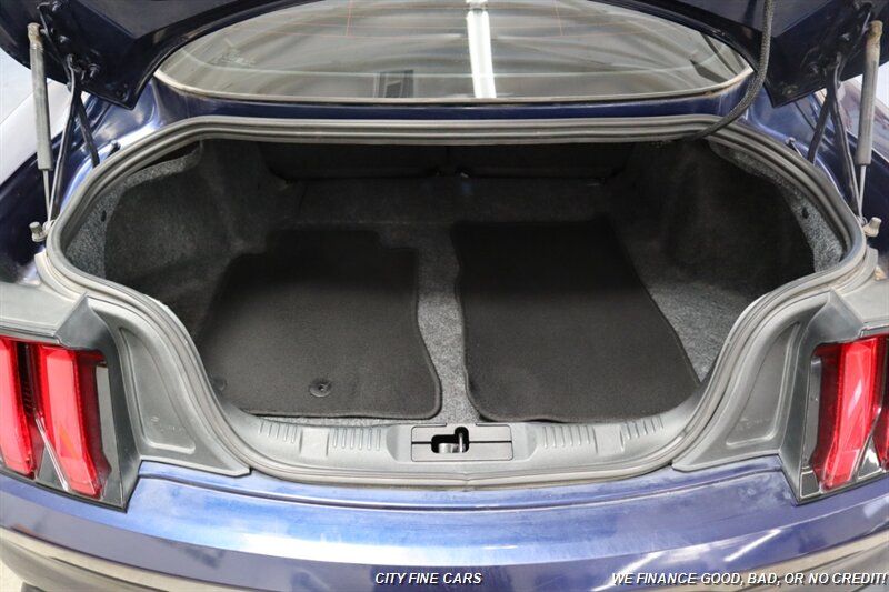 2019 Ford Mustang EcoBoost - Photo 28 - Panorama City, CA 91402