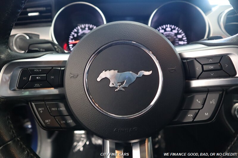 2019 Ford Mustang EcoBoost - Photo 16 - Panorama City, CA 91402