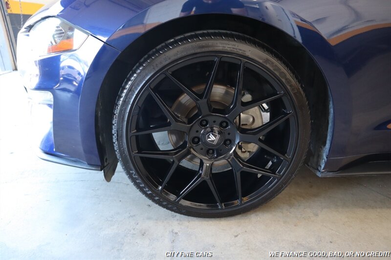 2019 Ford Mustang EcoBoost - Photo 4 - Panorama City, CA 91402