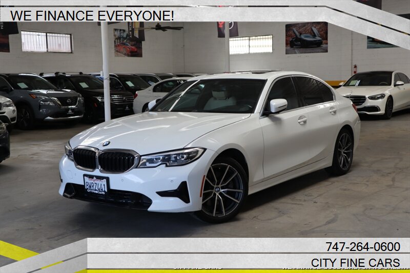 2020 BMW 330i   - Photo 1 - Panorama City, CA 91402
