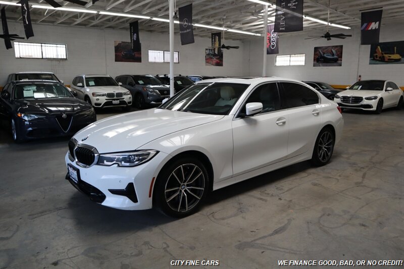 2020 BMW 330i - Photo 2 - Panorama City, CA 91402