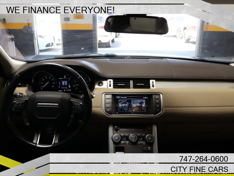 2016 Land Rover Range Rover Evoque SE photo 34