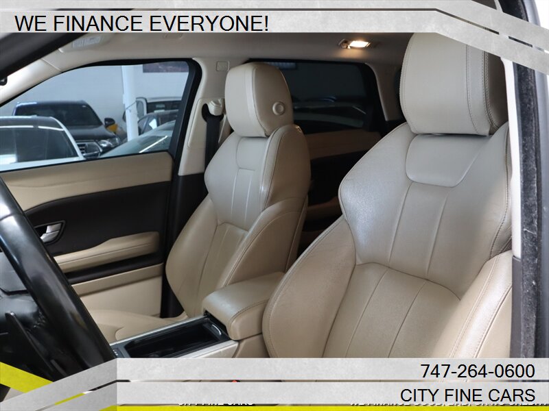2016 Land Rover Range Rover Evoque SE photo 43