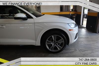 2020 Audi Q5 2.0T quattro Premium - Photo 11 - Panorama City, CA 91402