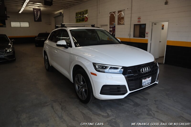2020 Audi Q5 2.0T quattro Premium - Photo 12 - Panorama City, CA 91402