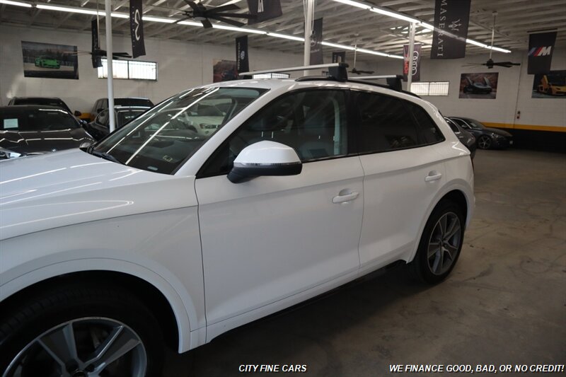 2020 Audi Q5 2.0T quattro Premium - Photo 4 - Panorama City, CA 91402