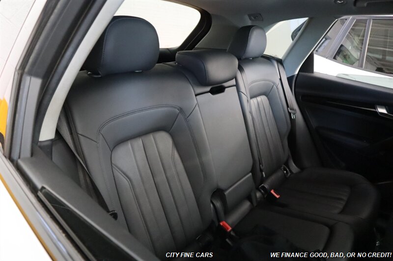2020 Audi Q5 2.0T quattro Premium - Photo 35 - Panorama City, CA 91402