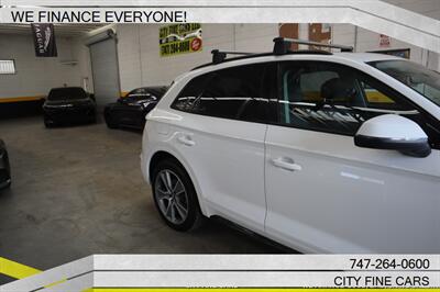 2020 Audi Q5 2.0T quattro Premium - Photo 9 - Panorama City, CA 91402