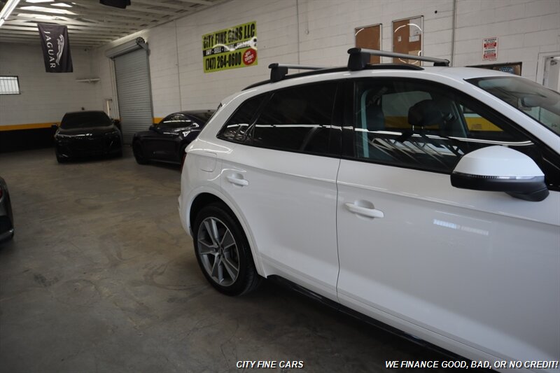 2020 Audi Q5 2.0T quattro Premium - Photo 9 - Panorama City, CA 91402