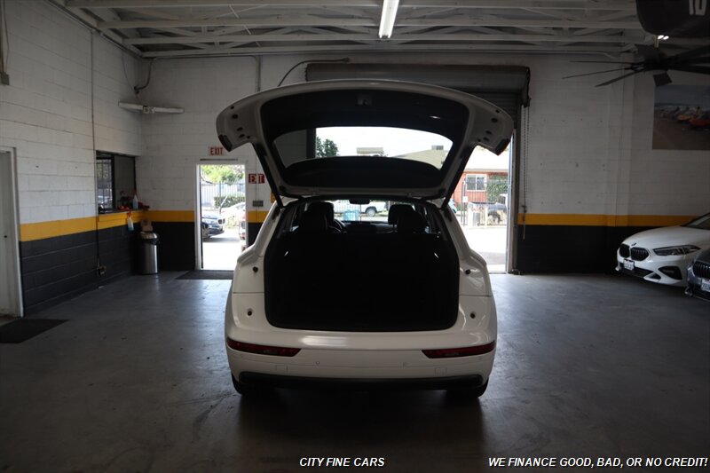 2020 Audi Q5 2.0T quattro Premium - Photo 17 - Panorama City, CA 91402