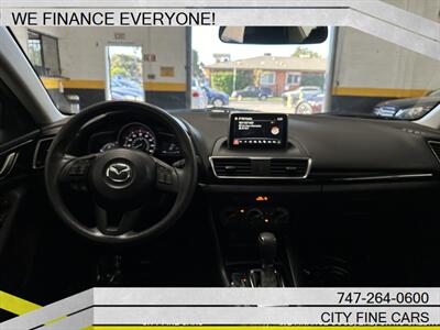 2016 Mazda Mazda3 i Sport   - Photo 14 - Panorama City, CA 91402