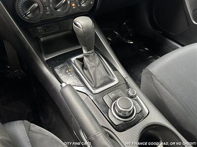 2016 Mazda Mazda3 i Sport   - Photo 23 - Panorama City, CA 91402