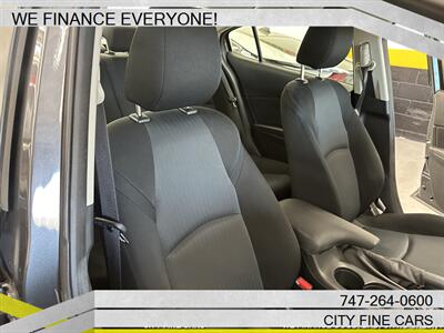 2016 Mazda Mazda3 i Sport   - Photo 28 - Panorama City, CA 91402