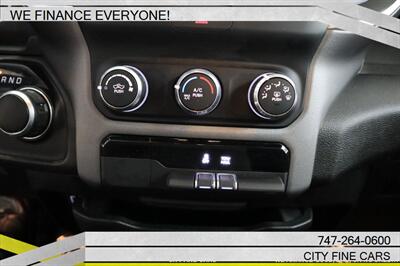 2022 RAM 1500 Big Horn   - Photo 20 - Panorama City, CA 91402