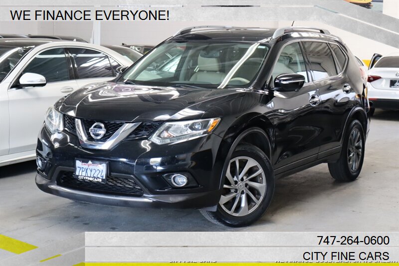 Nissan Rogue's photo