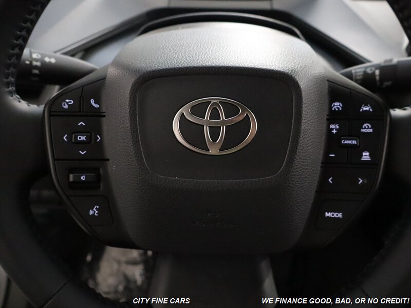 2024 Toyota Prius LE photo 20