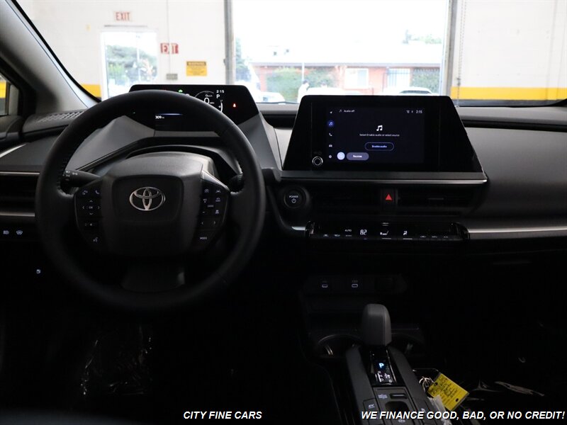 2024 Toyota Prius LE photo 16